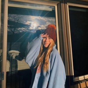 blue and purple american eagle jacket, size small, worn 3 times, perfect cond.